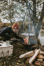 Carica l'immagine nel visualizzatore di Gallery, Satake braciere per legna da esterno in Ghisa, 56 cm