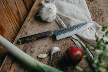 Carica l'immagine nel visualizzatore di Gallery, Coltello Bunka Satake AME 15 cm