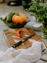Carica l'immagine nel visualizzatore di Gallery, Coltello Satake Kuro Petty 15 cm