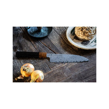 Carica l'immagine nel visualizzatore di Gallery, Coltello Satake OMO Santoku 17 cm