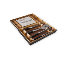 Carica l'immagine nel visualizzatore di Gallery, Set esclusivo per barbecue Satake Kuro da 3 pezzi (Pinza, forca, spatola)