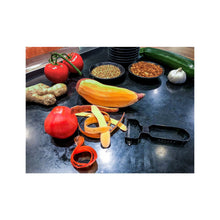 Carica l'immagine nel visualizzatore di Gallery, Pelaverdure / Sbucciapatate black, doppia lama SATAKE