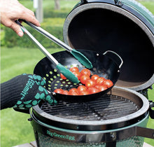 Carica l'immagine nel visualizzatore di Gallery, Big Green Egg Mini Max Set completo Griglia da tavolo Ø 33 CM