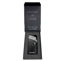 Carica l'immagine nel visualizzatore di Gallery, Accendino tempesta universale SATAKE - Lighting in style