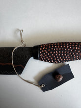 Carica l'immagine nel visualizzatore di Gallery, Coltello x26 Copper Platinum 33 cm
