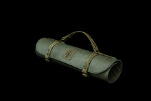 Carica l'immagine nel visualizzatore di Gallery, Borsa Portacoltelli GuiltyBeard Modello Bullet small
